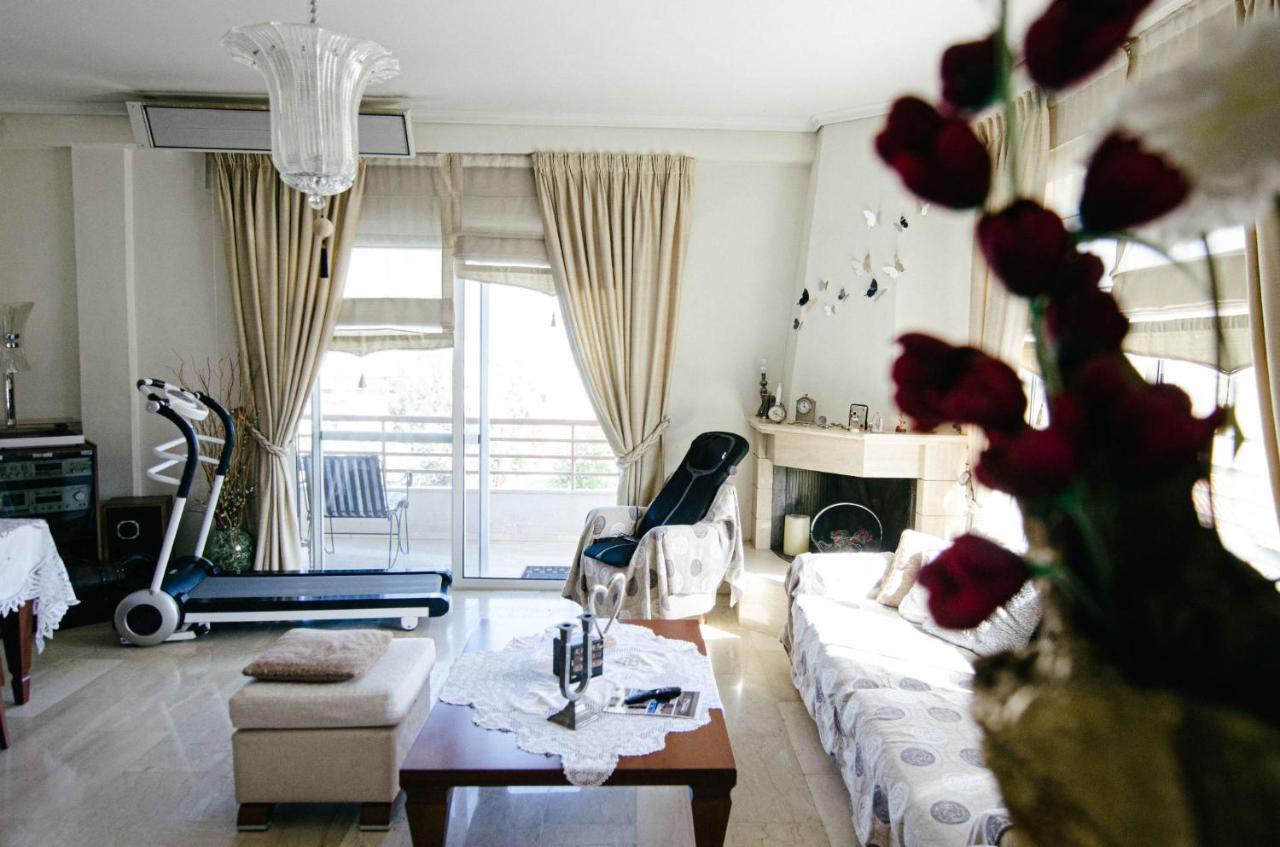 Aigio Park Apartment Eksteriør bilde